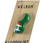Plankje met tekst KLOMPEN UUT